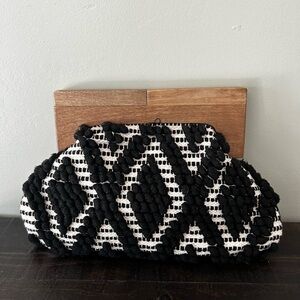 Boho Wood Handle Clutch Purse – Handbag (Black)​​